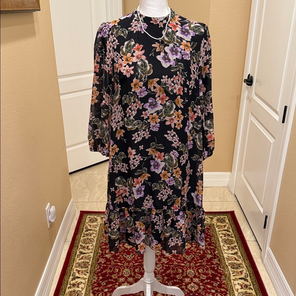 Julia Jordan Black Floral Long Sleeve Dress